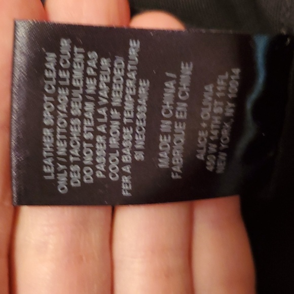 Alice + Olivia Venty Lamb Leather Crossover Pencil Skirt Lamb Leather. Size 0. - Picture 9 of 12